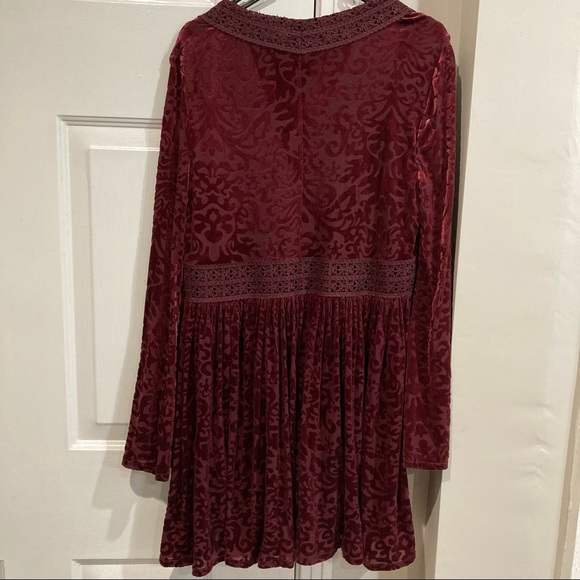 Altar’d State Velvet Dress - size L - Picture 5 of 6